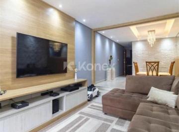 Casa · Sobrado à venda com 3 quartos em Vila Lúcia, São Paulo