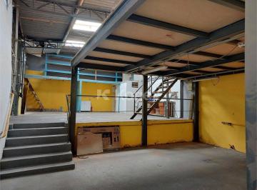 Comercial · Galpão à venda com 100 m² em Parque Peruche, São Paulo