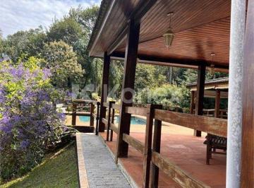 Casa · Sobrado à venda com 4 quartos em Caraguatá, Mairiporã