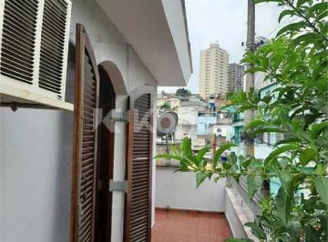 Casa · Sobrado à venda com 3 quartos em Vila Celeste, São Paulo
