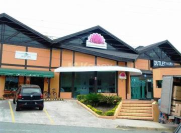 Comercial · Salas à venda com 1700 m² em Jardim da Glória, Cotia