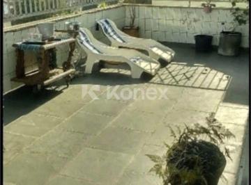Apartamento · Cobertura à venda com 3 quartos em Parque Enseada, Guarujá