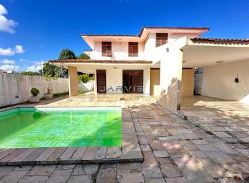 Casa · 462m² · 5 Quartos · 4 Vagas · Casa a venda com 05 quartos na Gruta de Lourdes. R$899.000,00