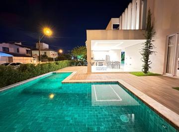 Casa · 298m² · 4 Quartos · 4 Vagas · Casa a venda no Jardim Europa, piscina privativa, alto padrão. R$2.200.000,00