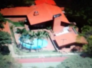 Casa · Sobrado à venda com 7 quartos em Chácara das Paineiras, Carapicuíba
