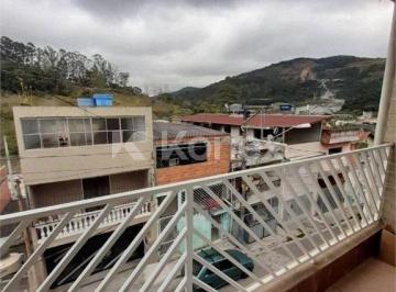 Casa · Sobrado à venda com 4 quartos em Jardim Labitary, São Paulo