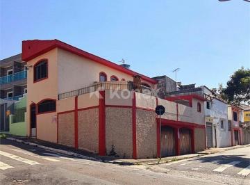 Casa · Sobrado à venda com 3 quartos em Vila Gustavo, São Paulo