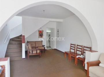 Casa · Sobrado à venda com 2 quartos em Vila Nivi, São Paulo