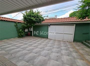 Casa · Casa à venda ou para alugar com 4 quartos em Vila Mazzei, São Paulo