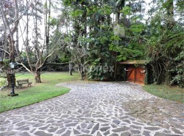 Casa · Casa à venda com 4 quartos em Chácara Eliana, Cotia