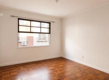 Living-Parquet · Apartamento Amplo e Pronto para Morar na Cidade Baixa.