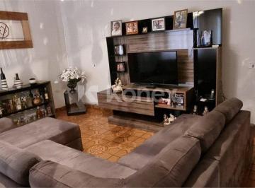 Casa · Casa à venda com 3 quartos em Parque Dourado, Ferraz de Vasconcelos