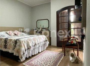 Casa · Sobrado à venda com 4 quartos em Vila Jacuí, São Paulo