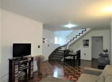 Casa · Sobrado à venda com 3 quartos em Vila Alexandria, São Paulo