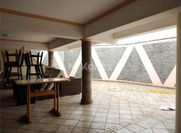 Casa · Casa à venda com 6 quartos em Vila Londrina, São Paulo