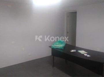 Comercial · Casa comercial à venda com 300 m² em Vila Cordeiro, São Paulo