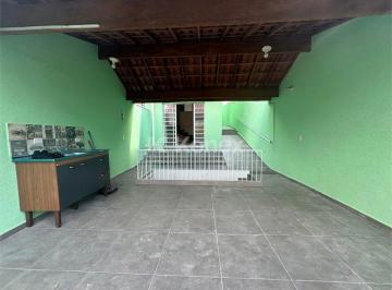 Casa · Casa à venda com 2 quartos em Jardim Maristela II, Atibaia