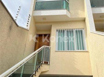 Casa · Sobrado à venda com 3 quartos em Vila Feliz, São Paulo