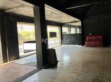 Comercial · Casa comercial para alugar com 110 m² em Parada Inglesa, São Paulo