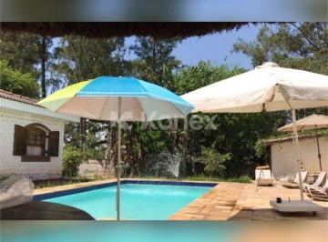 Comercial · Casa comercial à venda com 480 m² em Três Montanhas, Osasco