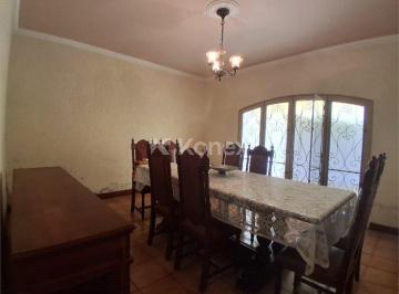 Casa · Casa à venda ou para alugar com 4 quartos em Jardim Ibiratiba, São Paulo