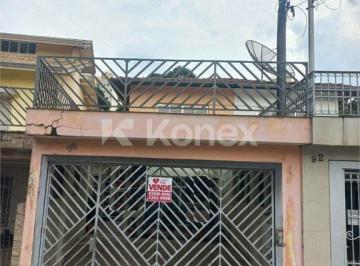 Casa · Sobrado à venda com 3 quartos no Conjunto Residencial Santa Terezinha, São Paulo