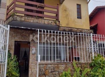 Casa · Sobrado à venda com 2 quartos em Balneário Itaoca, Mongaguá