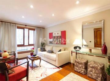 Casa · Sobrado à venda com 3 quartos em Sumarezinho, São Paulo