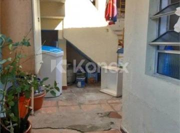 Casa · Sobrado à venda com 2 quartos em Vila Lageado, São Paulo