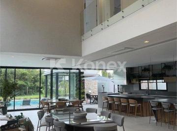 Casa · Sobrado à venda com 7 quartos em Riviera, Bertioga