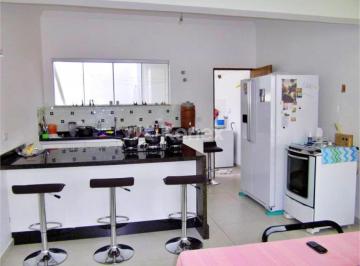 Casa · Sobrado à venda ou para alugar com 3 quartos em Jardim do Colégio (zona Norte), São Paulo