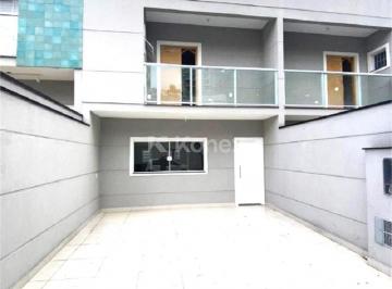 Casa · Sobrado à venda com 3 quartos em Vila Mangalot, São Paulo