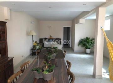 Casa · Sobrado à venda com 3 quartos em Parque Maria Domitila, São Paulo