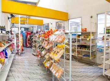 Comercial · Prédio inteiro à venda com 460 m² em Vila Parque Jabaquara, São Paulo