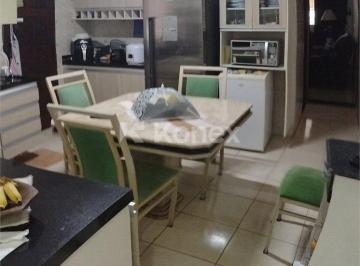 Casa · Casa à venda com 3 quartos em Jardim Monte Carmelo, Guarulhos