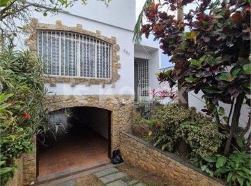 Casa · Sobrado à venda com 3 quartos em Vila Santa Maria, São Paulo