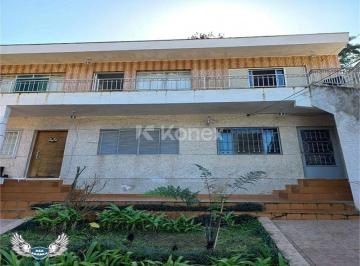 Casa · Sobrado à venda com 4 quartos em Vila Amélia, São Paulo