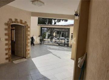 Comercial · Casa comercial à venda com 183 m² em Parque Casa de Pedra, São Paulo