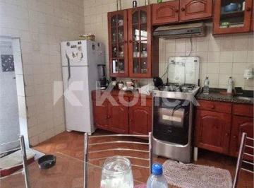 Casa · Sobrado à venda com 2 quartos em Parque Casa de Pedra, São Paulo