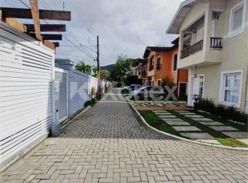 Casa · Sobrado à venda ou para alugar com 3 quartos em Juquehy, São Sebastião