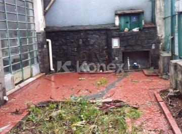 Casa · Casa à venda com 2 quartos em Jardim Ibitirama, São Paulo