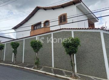 Casa · Sobrado à venda com 3 quartos em Jardim Peri, São Paulo