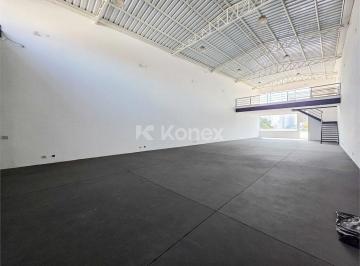 Comercial · Galpão para alugar com 315 m² em Vila Sônia, São Paulo