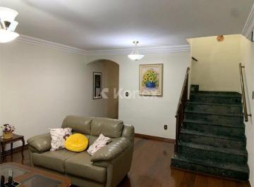 Casa · Sobrado à venda com 3 quartos em Parque América, São Paulo