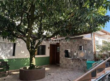 Comercial · Casa comercial à venda com 197 m² em Vila Vitório Mazzei, São Paulo