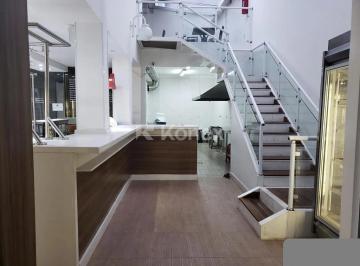 Comercial · Prédio Comercial à venda ou para alugar com 380 m² em Santa Teresinha, São Paulo