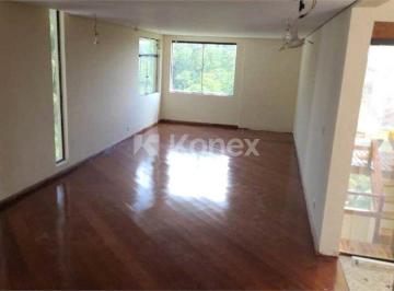 Casa · Sobrado à venda com 4 quartos em Jardim Ibiratiba, São Paulo