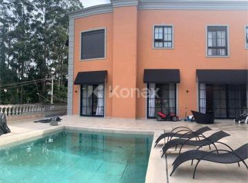 Casa · Casa à venda com 6 quartos em Residencial Tamboré, Barueri
