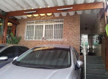 Casa · Sobrado à venda com 3 quartos em Horto Florestal, São Paulo