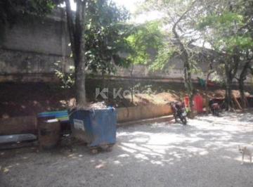 Comercial · Galpão à venda com 2694 m² em Jardim do Triunfo, Guarulhos